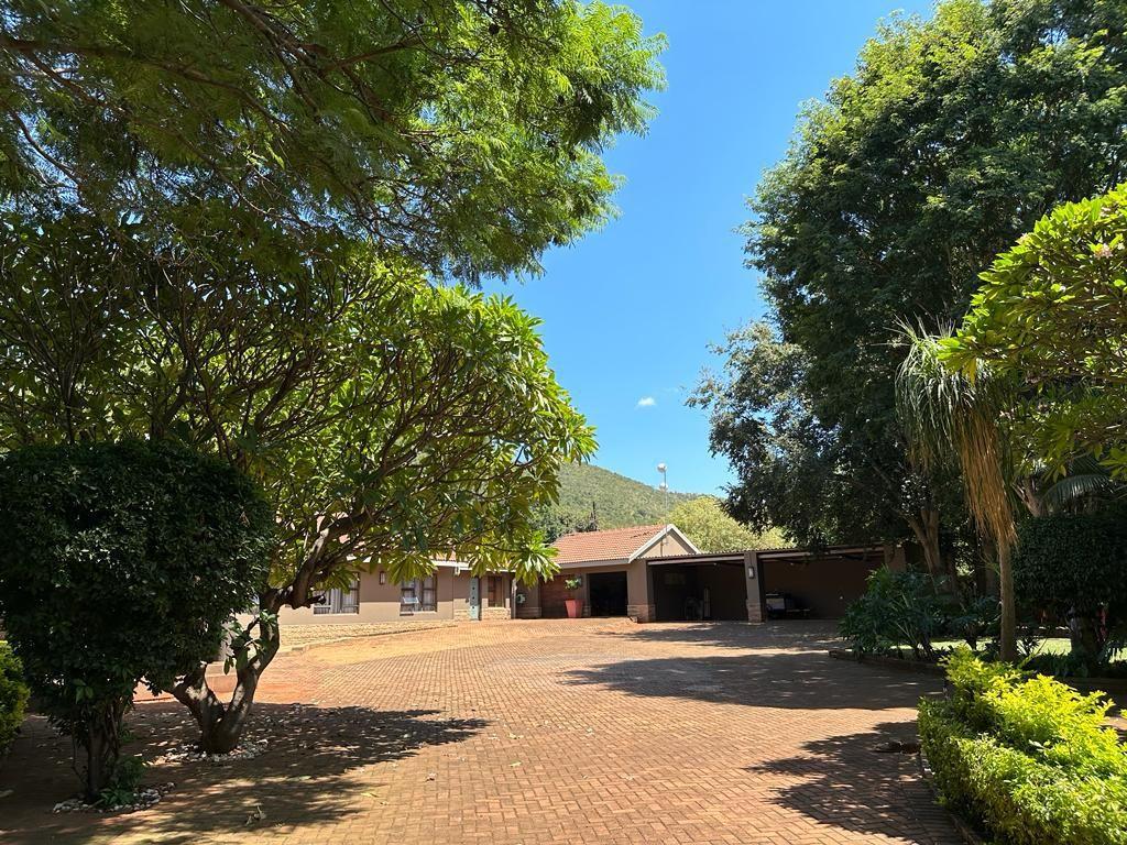 4 Bedroom Property for Sale in Waterkloof North West